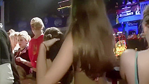 Showing off at the nighclub - DreamGirls
