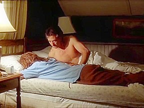 Sigourney Weaver nue integrale !