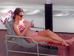 Sizzling cunt pleasing voyer
