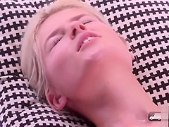 Skinny Sweet Cat Angel Wicky lesbian toyplay massage