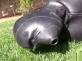 Sleepsack, rubber bondage, breathplay