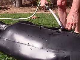 Sleepsack, rubber bondage, breathplay