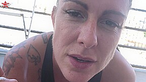 Smoking Blowjob Auf Dach Terrasse In Hollywood - Sex Movies Featuring Texas Patti