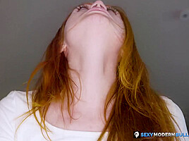 Southern redhead Scarlet Skies gets creampied