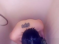 Spying and Recording BBW Shower Bate