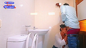 Sri Lanka Quick Fuck With A Hot, Sexy Girl In The Office Bathroom