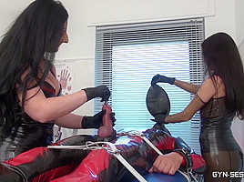Star Mistress Luci & Krankenschwester Eins & Sklave in Abspritz Therapy - KINK