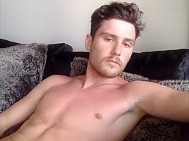 Straight UK Lad Relaxing On Chaturbate Pt  3