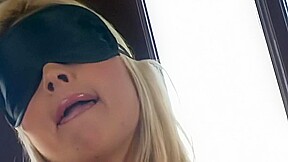 Stuffing Sarah Vandella's muff makes her squirm in ecstasy