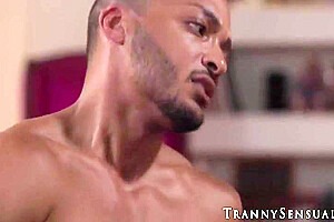 Stunning Ebony Tranny Sucks Man Off And Analrams Him Rough