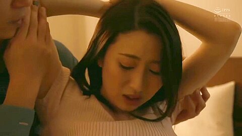 Surrounded By Her Boyfriend I Hikari 3of5