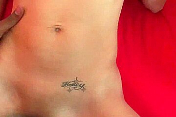Tattooed babe loves the taste of black cock in her mouth
