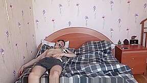 Teeny makes her bf a cuckold