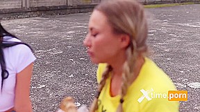 The Girl Pissing Game - Michaela Isizzu Charlie Red And Quinn Diamond