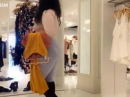 Thick Light Skin Showing All That Ass In The Mall