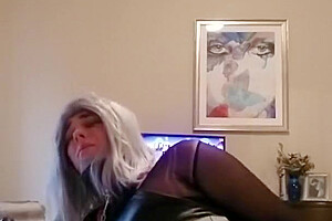 Thick Sissy Femboy Stuffs Holes