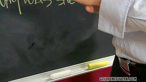 Tony Hunter Fucks Aiden Summers