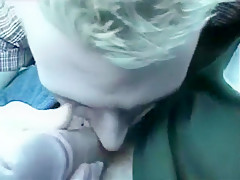 Twink Blowjob Session In The Car - 429Videos