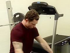Twink rides cock raw dawg in gym