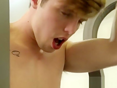 Twink rides cock raw dawg in gym