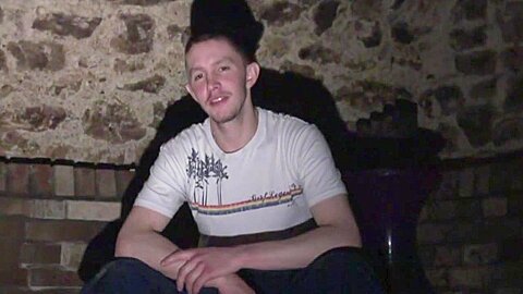 Twink used by a scally boy in a basement in Paris, discreet - CrunchBoy