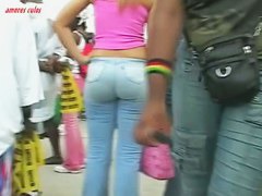 Two hot blondes with appetizing ass appear in the street candid video