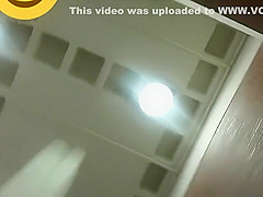 Upskirt on the moving stairs