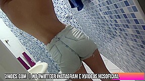Vem Tomar Banho Comigo