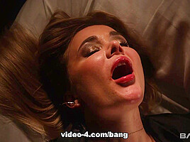 Venera maxima seduces her man over dinner so they can come home and fuck - BANG