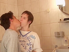 Virgin Twinks Kissing And Sucking Boys Porn