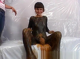 WET N MESSY 3