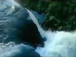 Wet Hot Indian Actress getting wet in sexy clothes in river