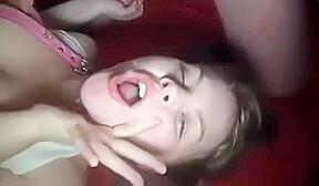 Young Make Blowjob for Money in Public Outdoor