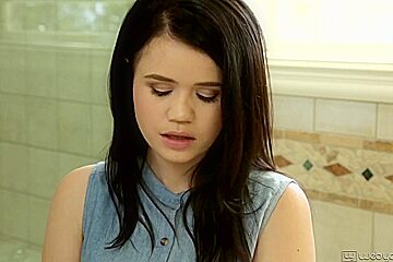 Zoe Parker In Yhivi The Soccer Star: One
