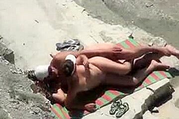 beach sex movie scene dilettante pair secretly filmed on spy web camera