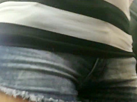 cameltoe da novinha