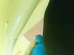dans la cage d'escalier 2