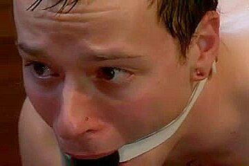 eat your way throughout his cum