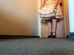 girlsy Ray in Gold girlsy Dress and black and red heels