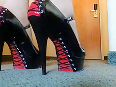 girlsy Ray in Gold girlsy Dress and black and red heels