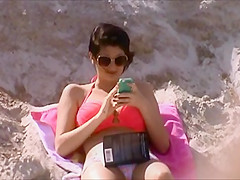 huge puffy cameltoe, beach milf crotch shot 184