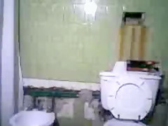 jerk off in the Bath