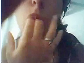 jovens na webcam se exibindo