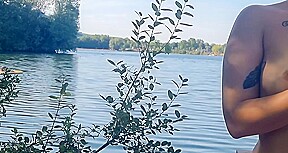 kassou libertine suce des bites a la chaine au bord du lac