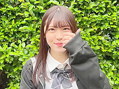 色白スレンダーの美人な素人が激しい腰使いで滅茶苦茶ハメる