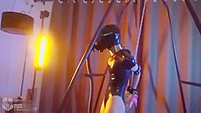 latex hanging breathplay悬吊捆绑兔子呼吸控制
