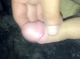 love feets nylons and wet pussy games ;) can you help me :)