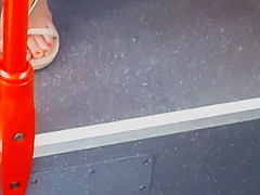 nice feet of hot milf