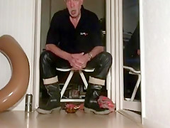 nlboots - leather trousers and rubber boots