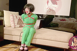 santana redd fart porn -Selfbondage & Struggle In Green Tracksuit And Pants